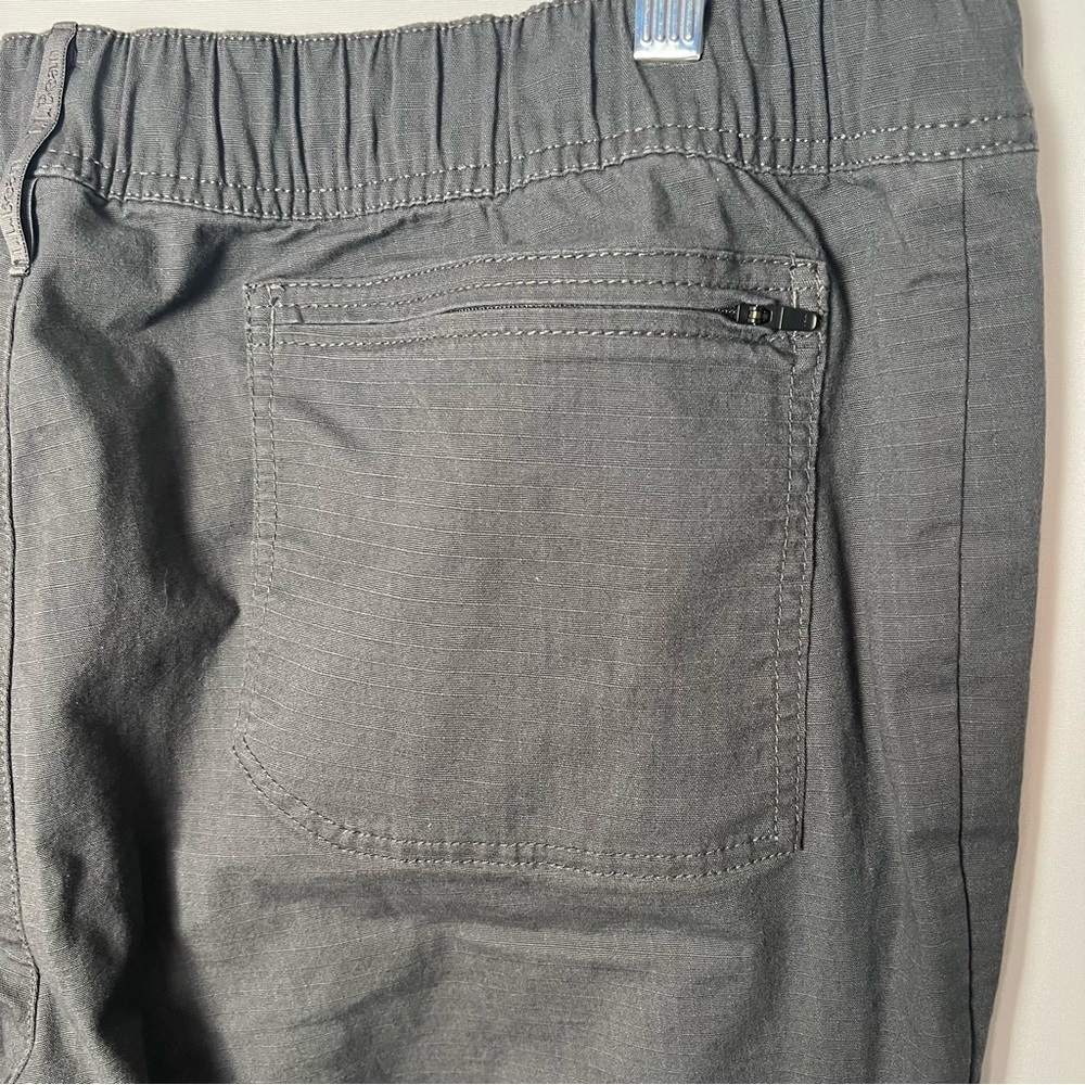 L.L Bean Mens Explorer Ripstop Pants Comfort Waist Tapered XL 32” Gray Gorpcore - Picture 7 of 11
